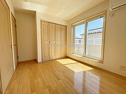 子供部屋の画像