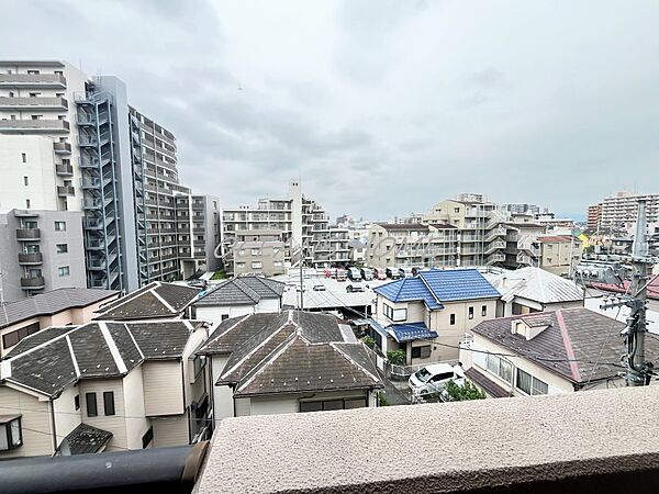 6階建て5階部分につき陽当り・通風・眺望良好です◎