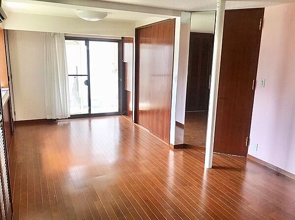 洋室約13帖