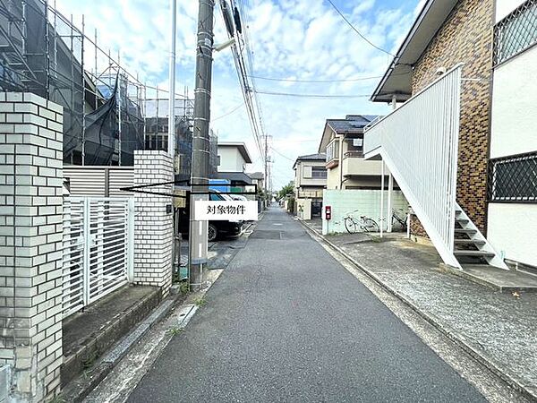 前面道路は私道です。