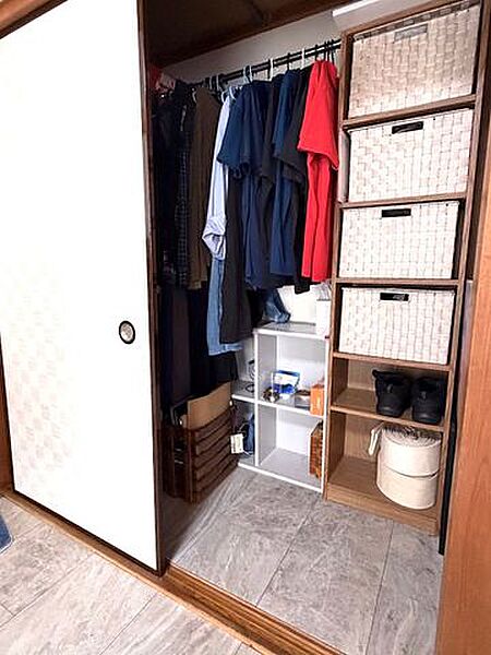 収納1.5間分あります。