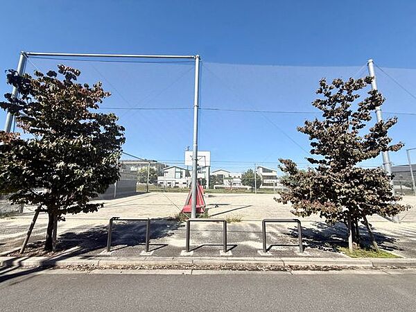 泉小わくわく公園 10m