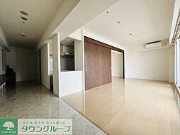 IZUMI1(イズミワン) 11階1LDKのリビング/ダイニング