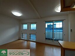 リバーサイドカルム 2階1LDKのリビング/ダイニング