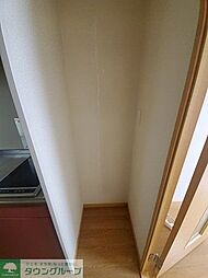 レオパレス大幸 4階1Kのリビング/ダイニング