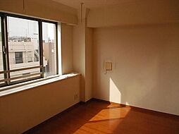 ドゥーエ五反田 201 2階1LDKのリビング/ダイニング