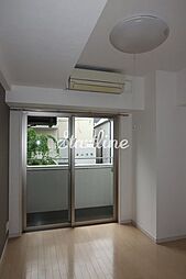 ル・リオン目黒II 202 2階1Kのリビング/ダイニング