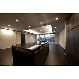 ガーデン高輪 304 3階2LDKのリビング/ダイニング