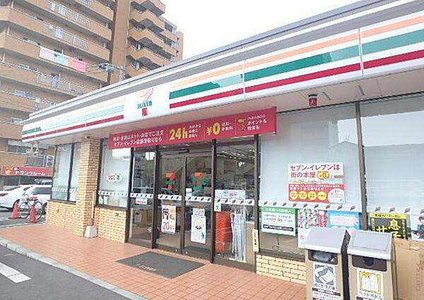 画像23:【コンビニエンスストア】セブンイレブン 横浜生麦4丁目店まで837ｍ