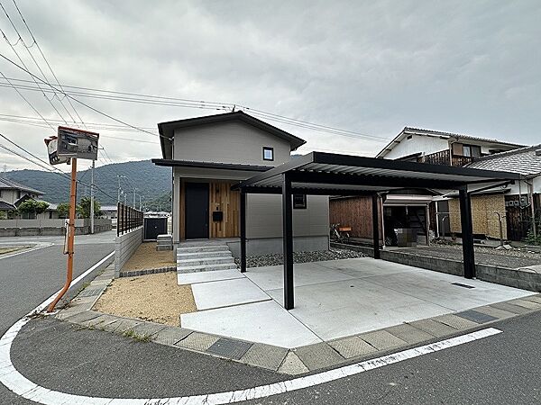 外観：328000481645