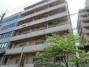 神戸駅より徒歩7分 3階 築33年8ヶ月の賃貸物件