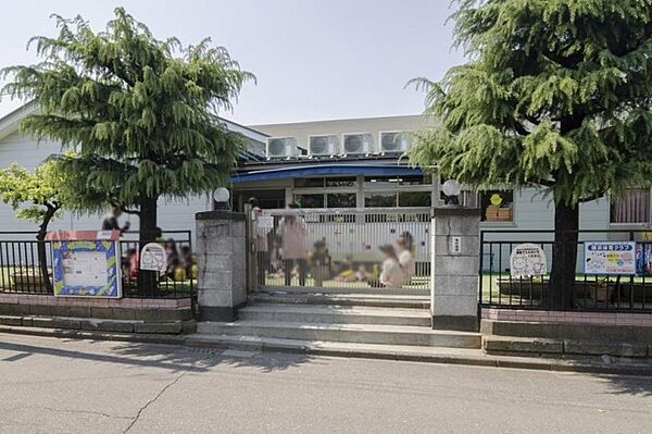 幼稚園・保育園 635m 東幼稚園(年間を通して様々な行事を行っております♪自然豊かな場所に位置し物件からは徒歩2分！送り迎えもしやすいですね♪)