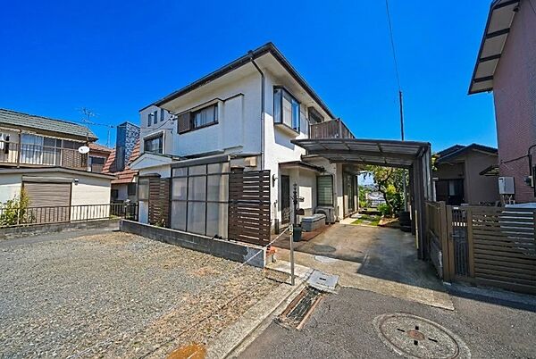 閑静な住宅地で子育て家族にピッタリ。緑に恵まれたエリアで、自然に包まれた穏やかな暮らしを実現するための、ゆとりある住環境が整っています。