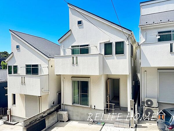■Appearance■  陽当りが良く、永住地にふさわしい閑静な住宅地。是非周辺の環境を実際にお確かめください。