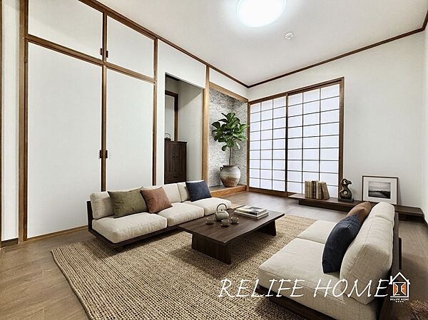 ■Japanese style room■  急なお客様の来客などの時には客間としてもご利用していただけます♪障子から入ってくる明るさは温かみのある空間を演出♪