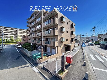 ■Appearance■物件の陽当りや通風・仕様設備やお部屋の大きさの比較、近隣・周辺環境や街並みなど、資料には掲載していない情報が現地にはたくさんあります。 是非現地をご確認ください♪
