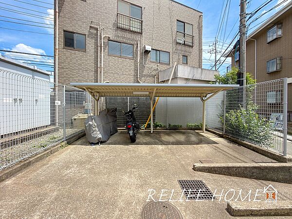 ■Bike parking■駐輪場完備！屋根がついてますので雨から守ってくれます♪