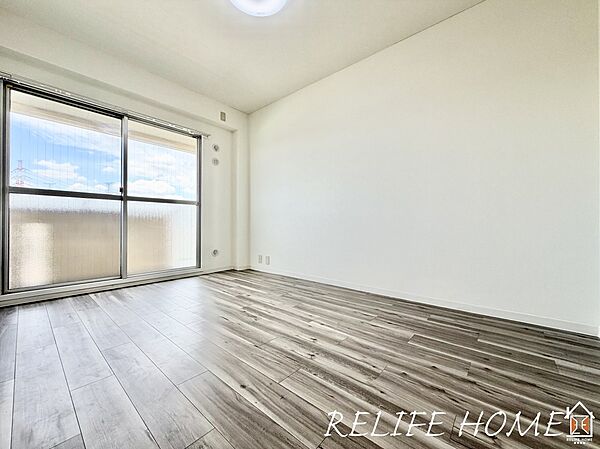 ■Style room■  落ち着いた雰囲気のプライベートルームはシンプルでスマートな空間。ご家族一人一人が快適に過ごせるゆったり快適な居室。