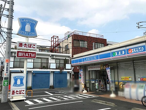 コンビニ 210m ローソン横浜戸部町三丁目店(近いので、なにかと便利なコンビニ。日々の暮らしを彩ります！)