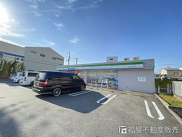 ファミリーマート寝屋川点野店