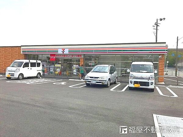 セブンイレブン摂南大学前店