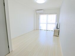 Wood Village Nishihara 305号室 3階1Kのリビング/ダイニング