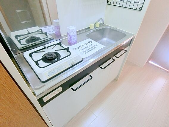 ビバリーヒルズマツモト_内装_3