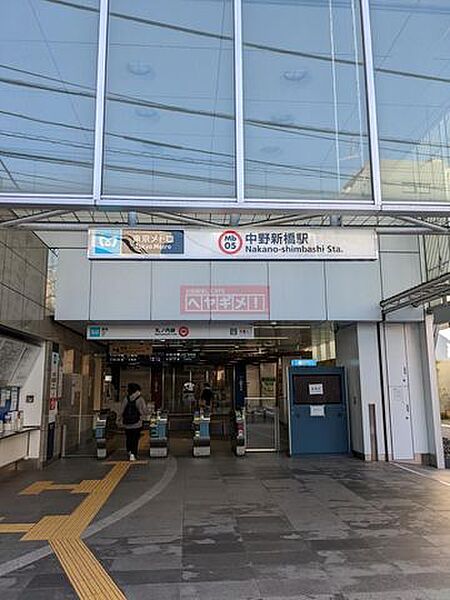 画像16:中野新橋駅(東京メトロ 丸ノ内線) 徒歩3分。 240m