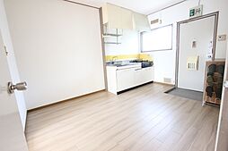 グリーンハイツ 203号室 2階2DKのリビング/ダイニング