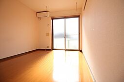 リリックコート 102号室 1階1Kのリビング/ダイニング