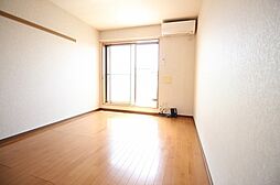 リリックコート 214号室 2階1Kのリビング/ダイニング