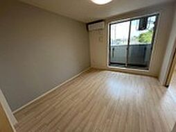 コンフォール K 206号室 2階2LDKのリビング/ダイニング