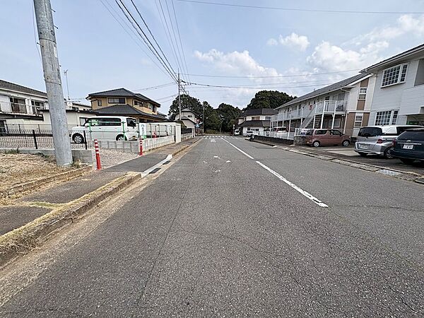 接道約12m（令和8年3月　撮影）