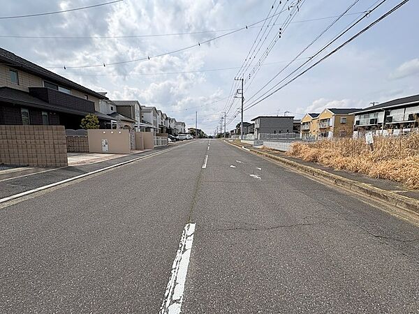 接道約12m（令和8年3月　撮影）