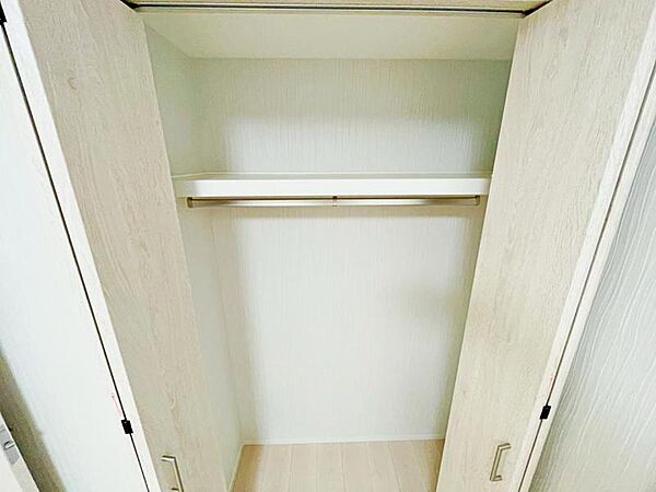 寝室収納