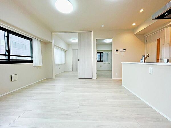 apartment 東京都国立市富士見台2丁目
地図を見る