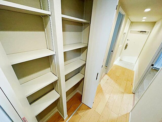 収納 ミオカステーロ府中宮町 8階/-