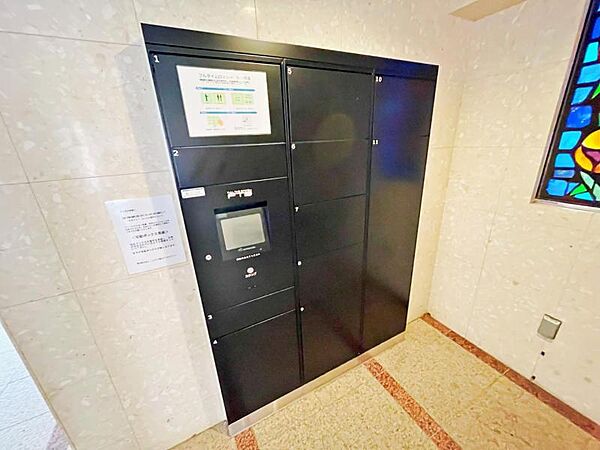 【宅配ボックス】不在時の荷物の受取もできます。