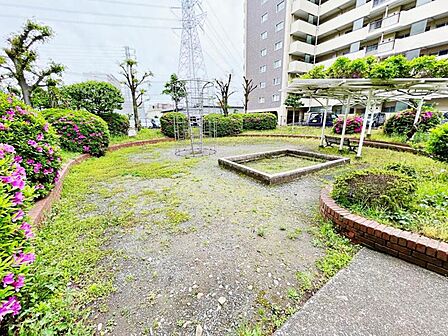 敷地内に公園あり♪