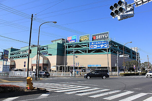 西友府中四谷店 徒歩9分