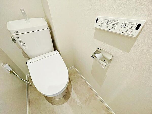 トイレを拡大表示