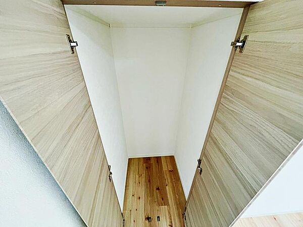 寝室収納