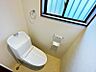 トイレ：トイレ一式交換済(2022年)クリーニング済・1階2階両方あります。