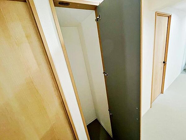廊下収納