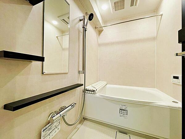 ユニットバス新規交換済（浴室換気乾燥機・追炊き機能付き）