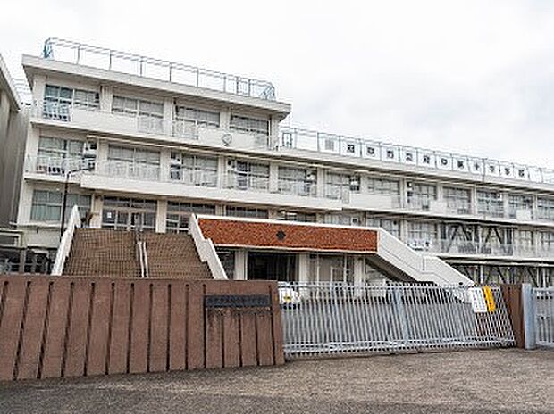 府中市立府中第十中学校 徒歩22分