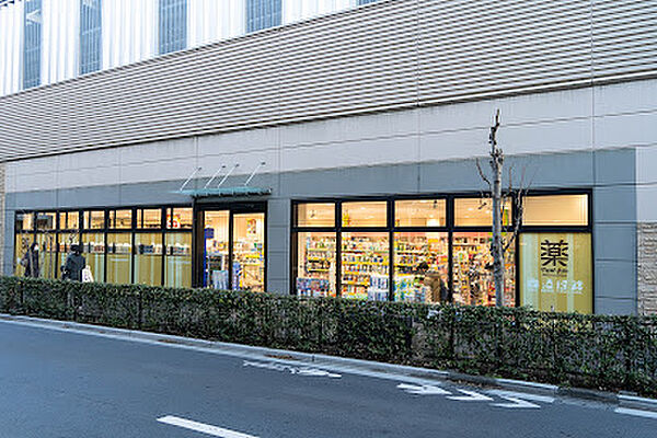 薬 マツモトキヨシ nonowa国立店　徒歩4分