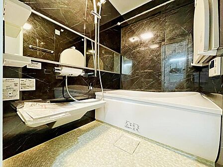 ユニットバス新規交換済(浴室換気乾燥機・追炊き機能付き)