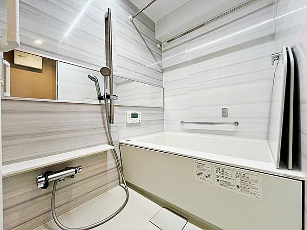 ユニットバス新規交換済（浴室換気乾燥機・追炊き機能付き）