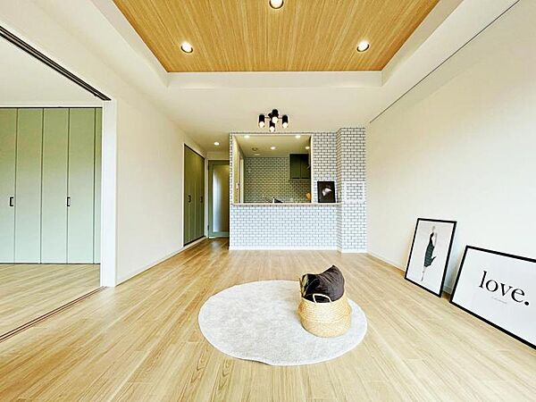内装＆設備とも新規リフォーム済のため快適に新生活をスタートできます。